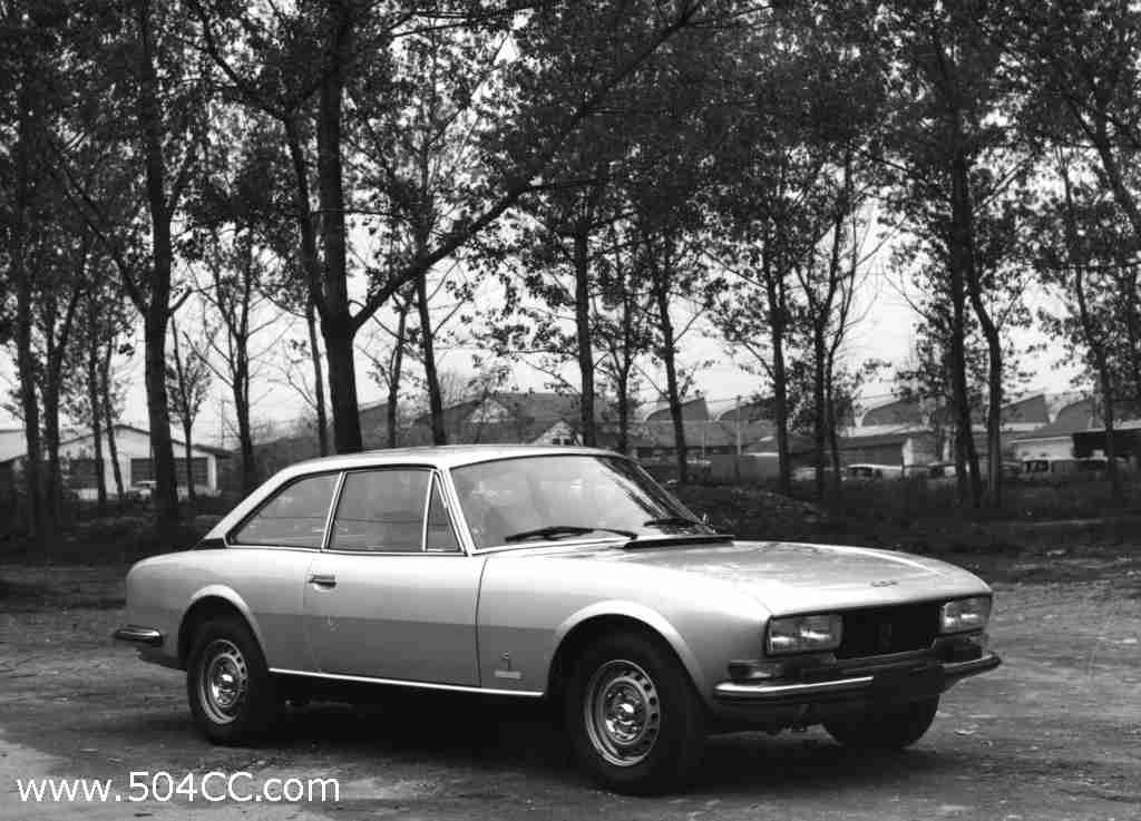 Peugeot 504 coupe 1977 01.jpg
